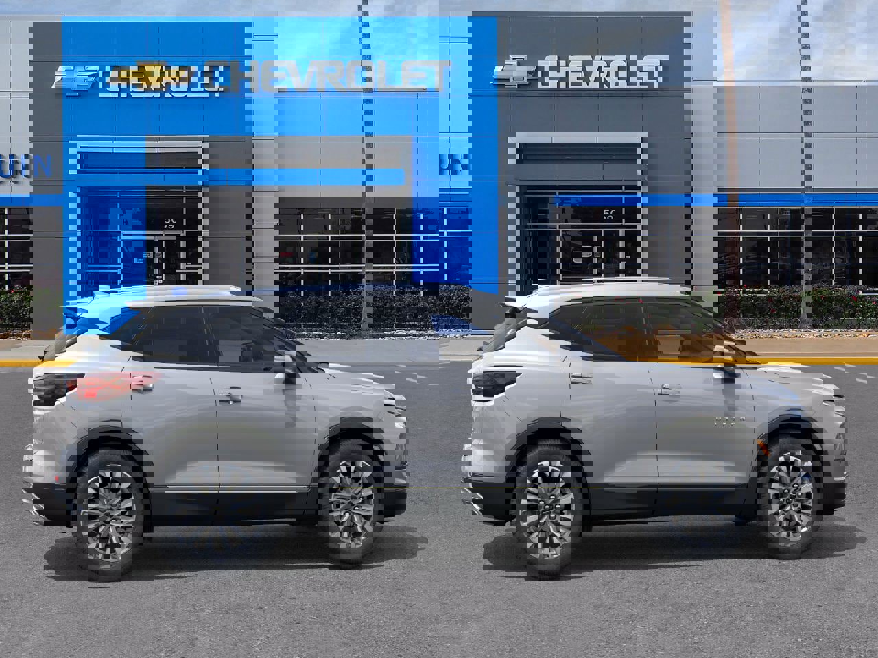 New 2025 Chevrolet Blazer Premier w/ Driver Confidence II Package FWD image 5
