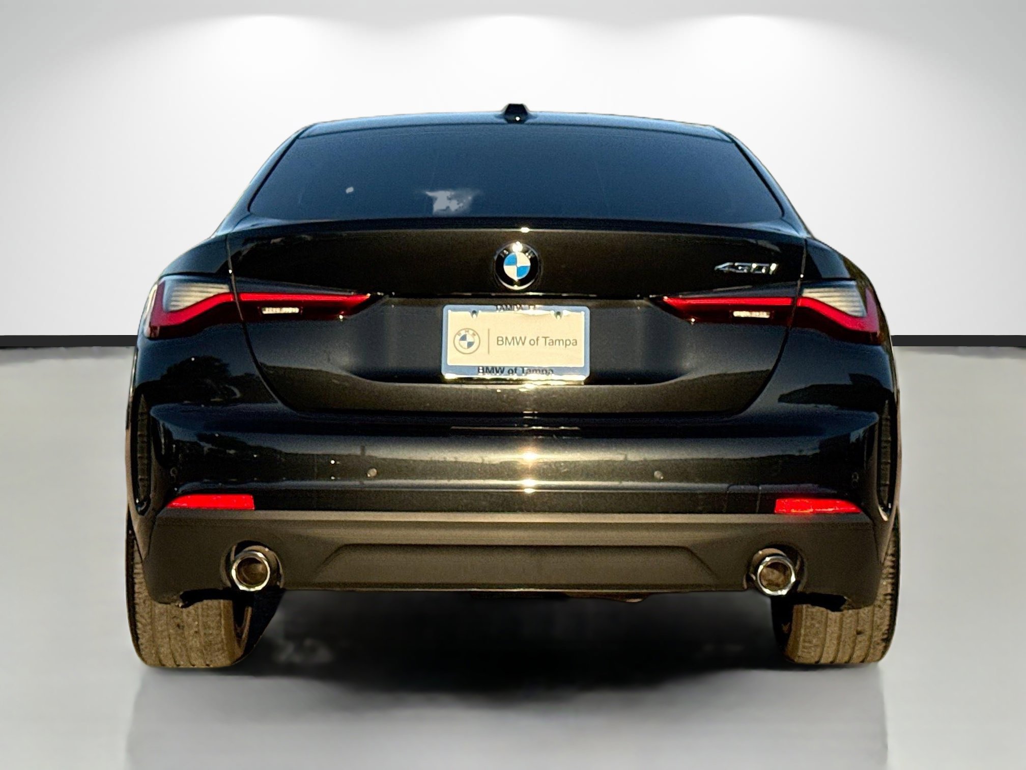 Used 2025 BMW 430i w/ Premium Package image 4