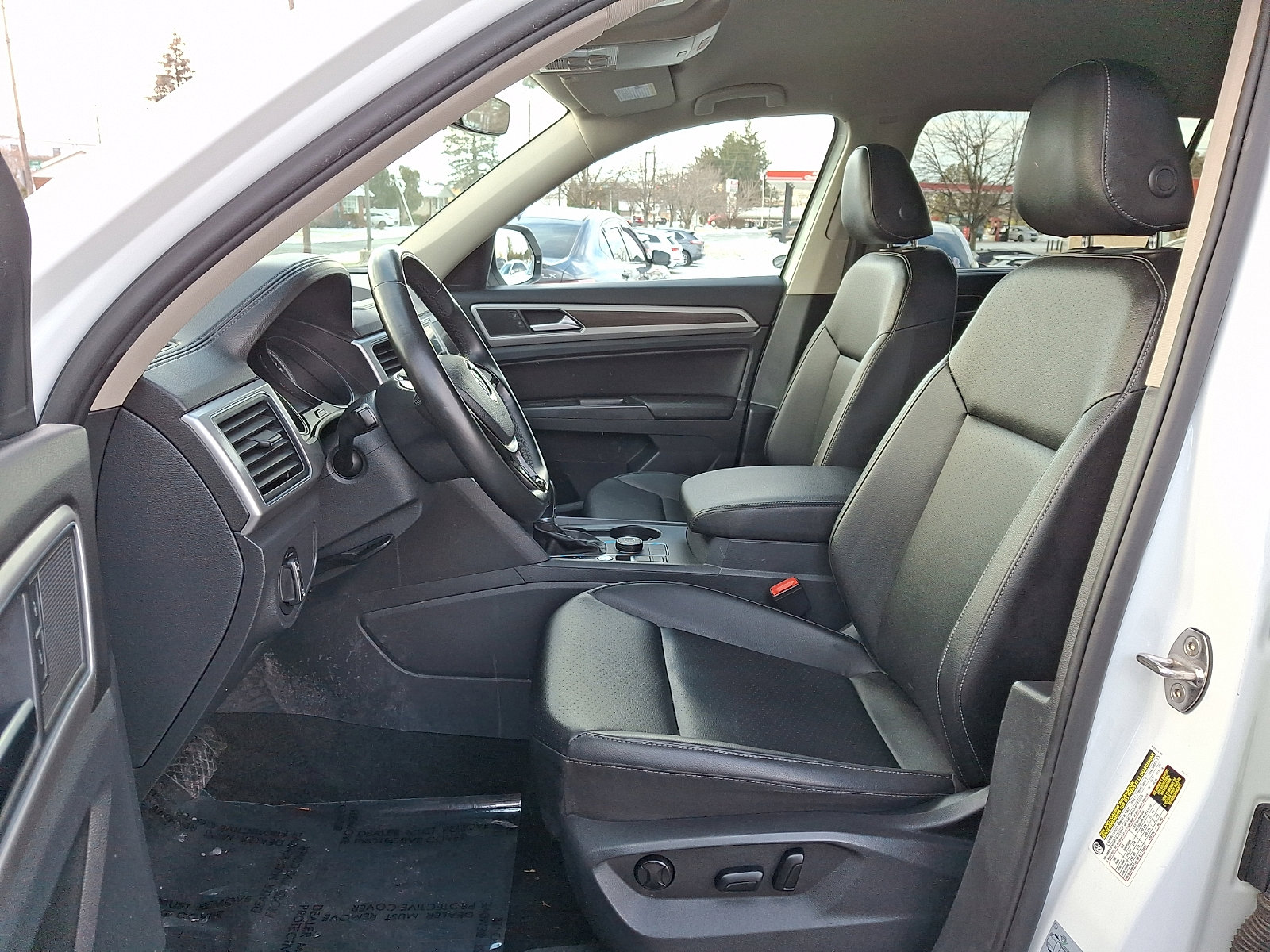 Used 2018 Volkswagen Atlas SE image 14