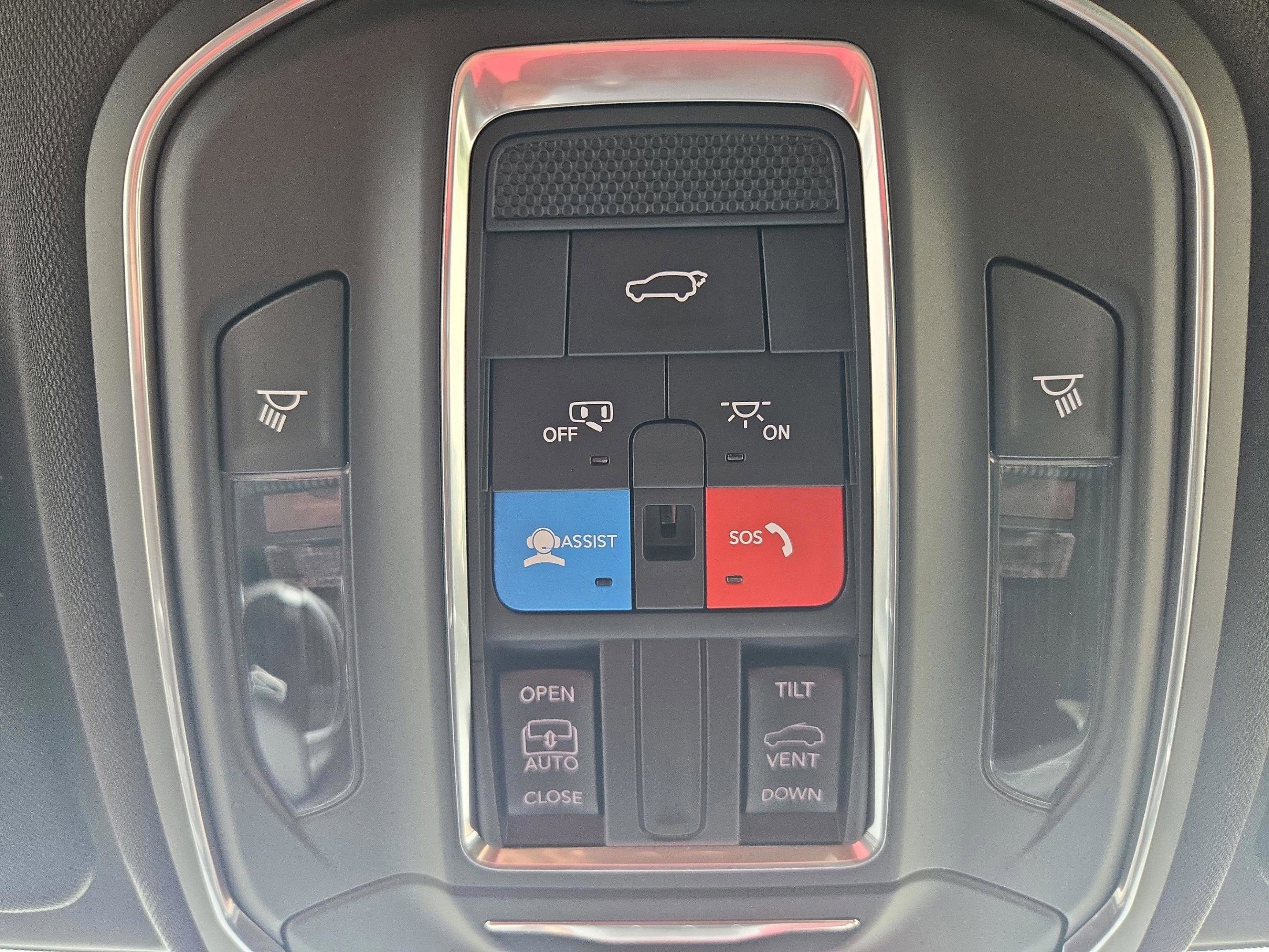 New 2025 Jeep Grand Cherokee L Altitude image 25