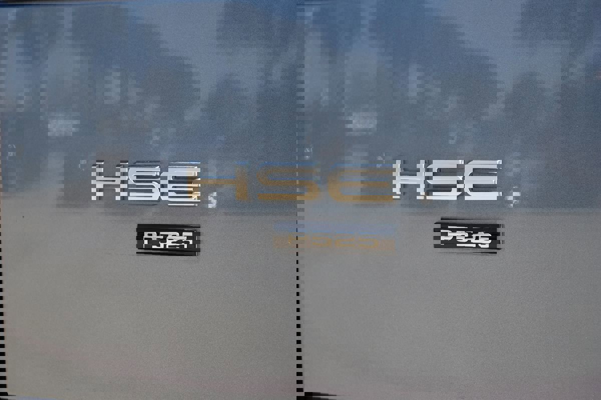 Used 2021 Land Rover Range Rover P525 Westminster Edition LWB image 13