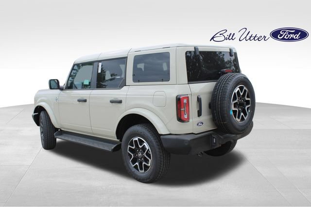 New 2026 Ford Bronco Outer Banks AWD/4WD image 4