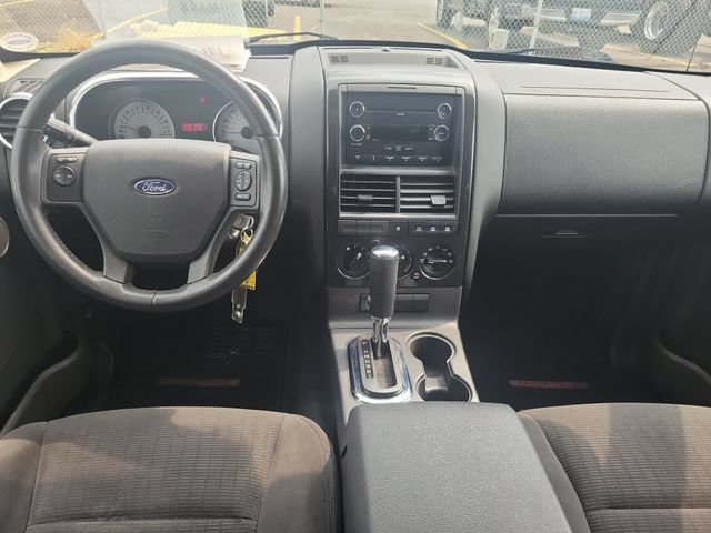 Used 2010 Ford Explorer Sport Trac XLT AWD/4WD image 26