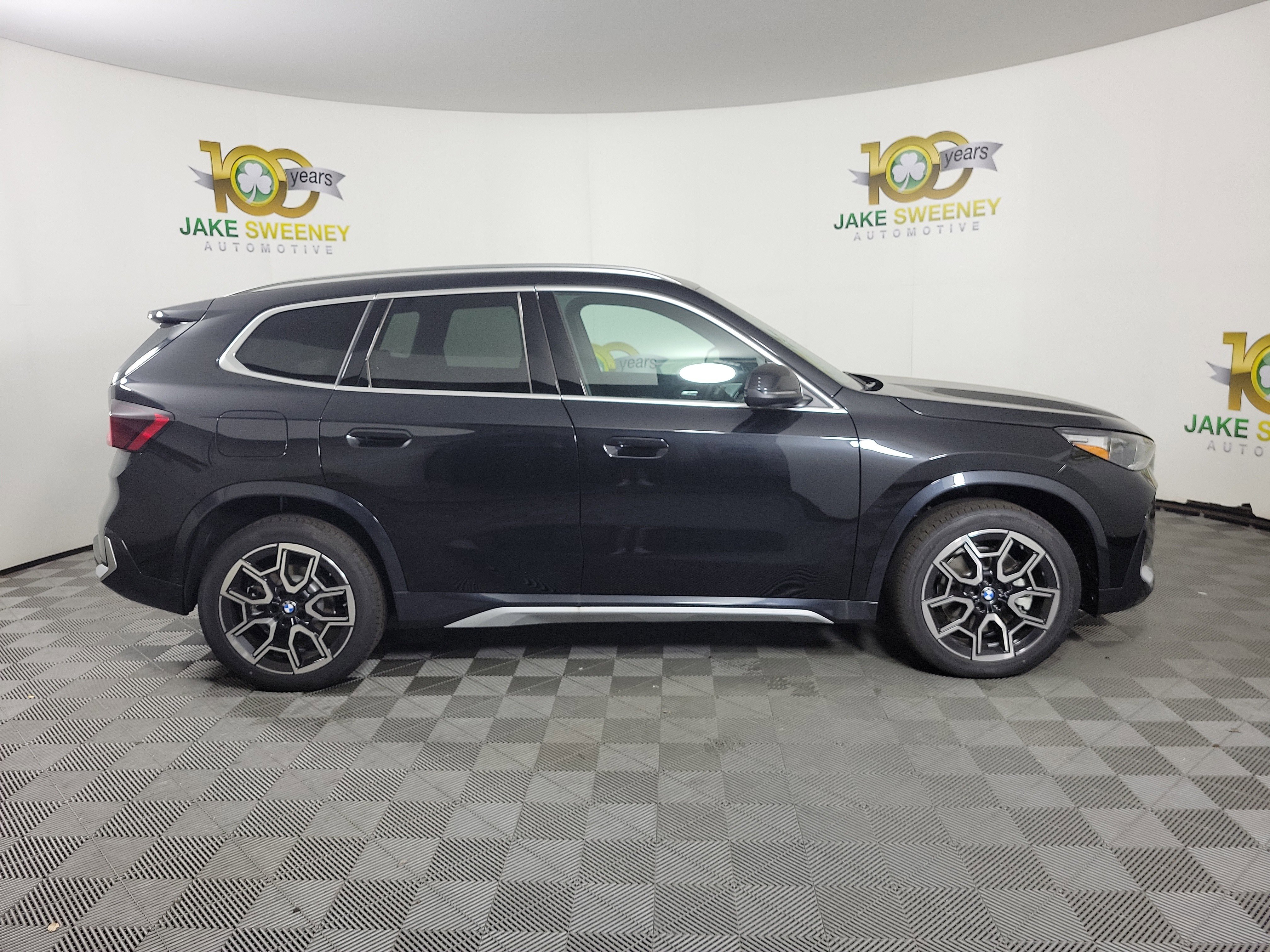 Certified 2025 BMW X1 xDrive28i w/ Convenience Package AWD/4WD image 8