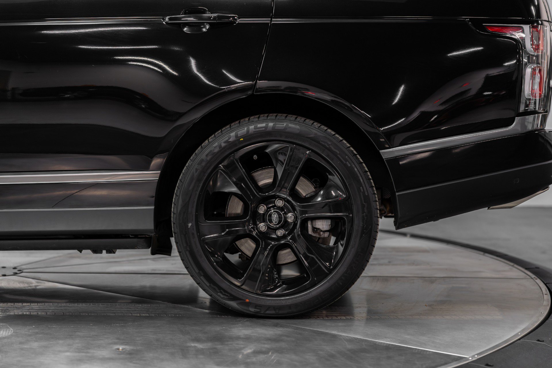 Used 2021 Land Rover Range Rover Westminster Edition image 36