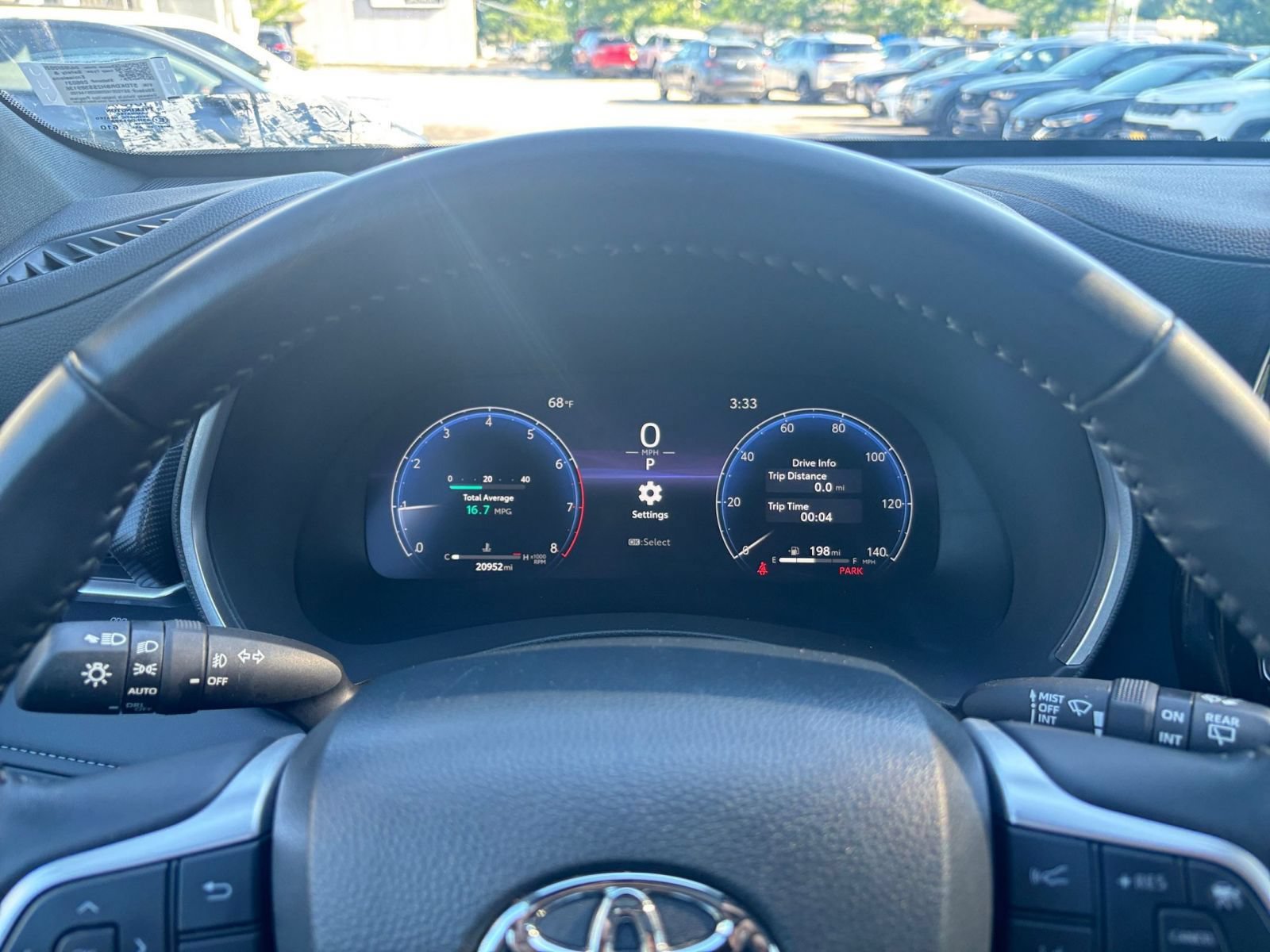 Used 2025 Toyota Highlander XSE AWD/4WD image 43