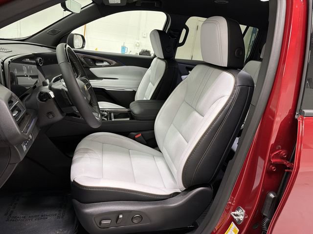 New 2026 Chevrolet Traverse High Country w/ LPO, Illumination Package AWD/4WD image 23