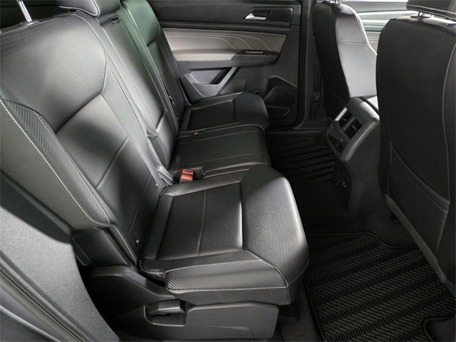 Used 2023 Volkswagen Atlas Cross Sport SE w/ Black Wheel Package image 20