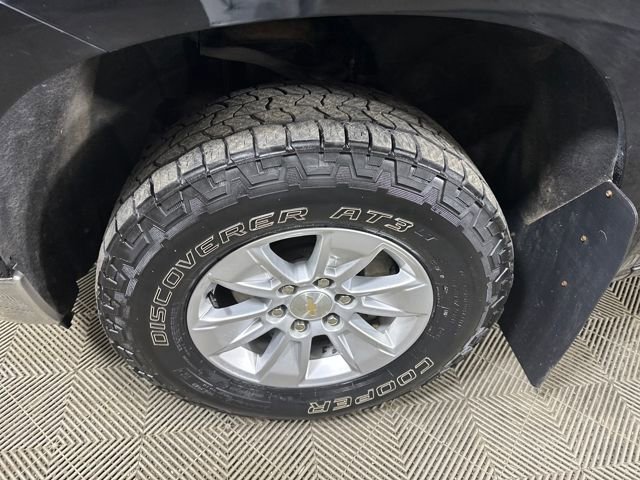 Used 2023 Chevrolet Silverado 1500 LT image 10
