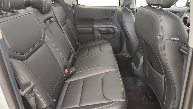 New 2025 Ford Maverick Lobo image 21