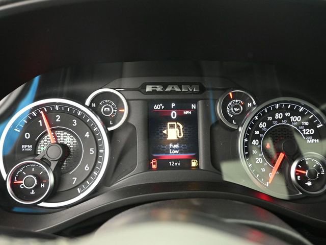 New 2026 RAM 1500 4x4 Crew Cab image 32