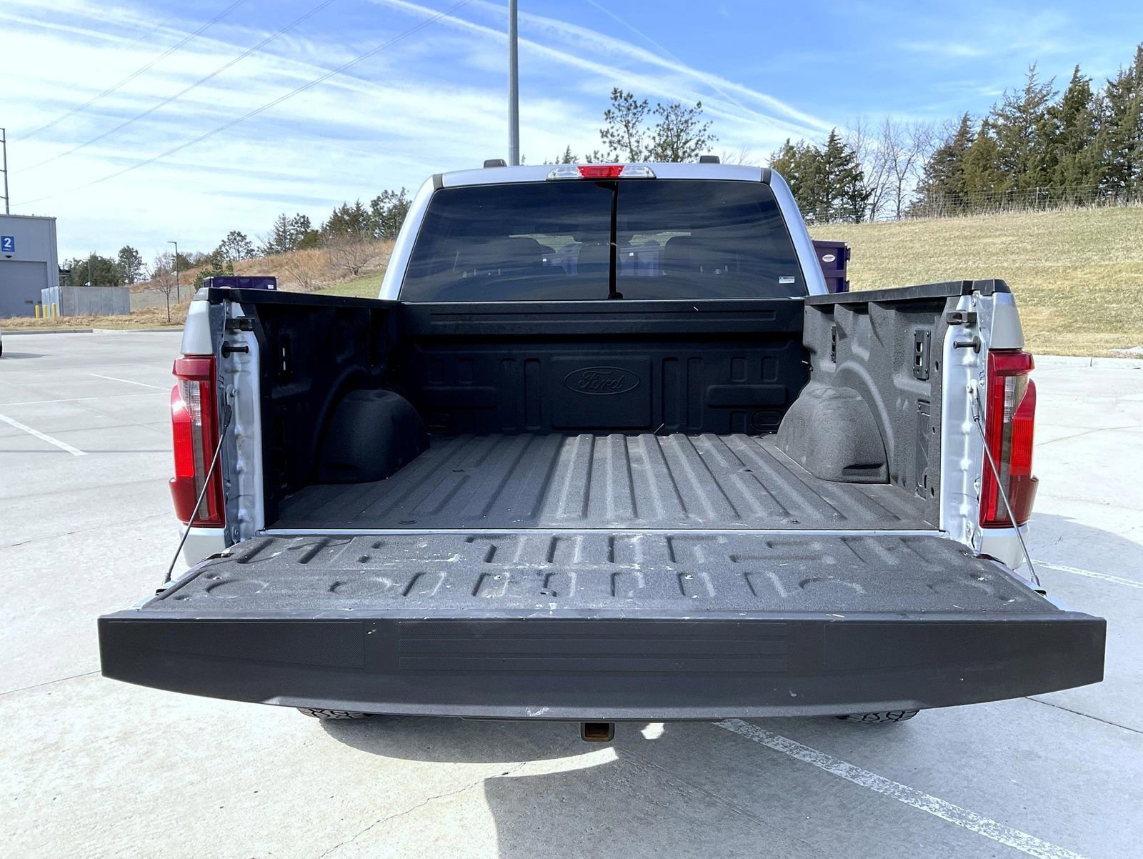 Used 2025 Ford F150 XLT w/ Equipment Group 301A Standard AWD/4WD image 9