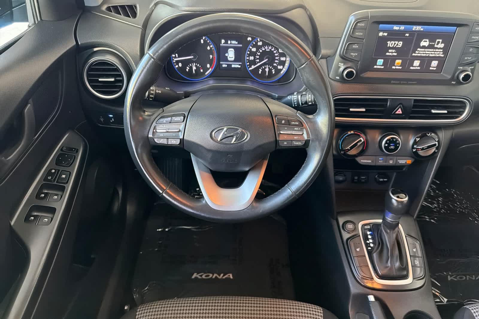 Used 2019 Hyundai Kona SEL FWD image 14
