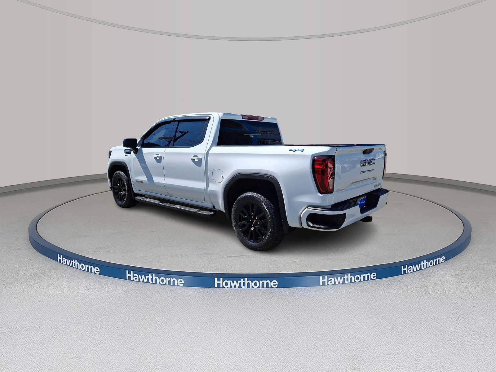 Used 2023 GMC Sierra 1500 Elevation w/ LPO, Elevation Black Package AWD/4WD image 5