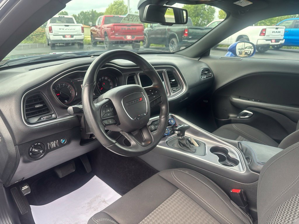 Used 2018 Dodge Challenger R/T w/ Blacktop Package RWD image 13