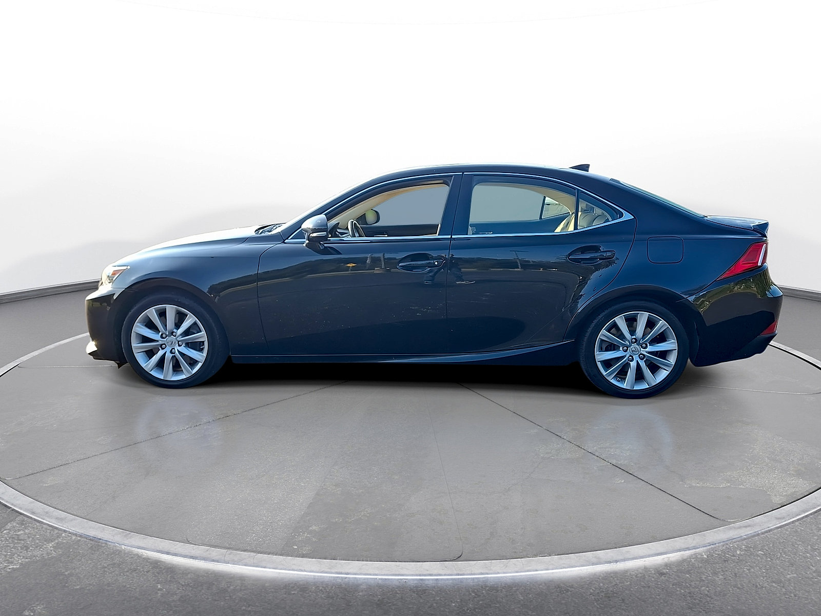 Used 2016 Lexus IS 300 AWD image 5