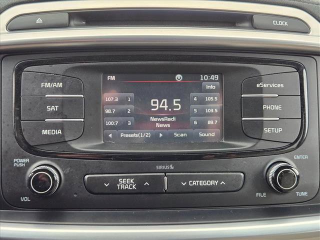 Used 2016 Kia Sorento EX image 12