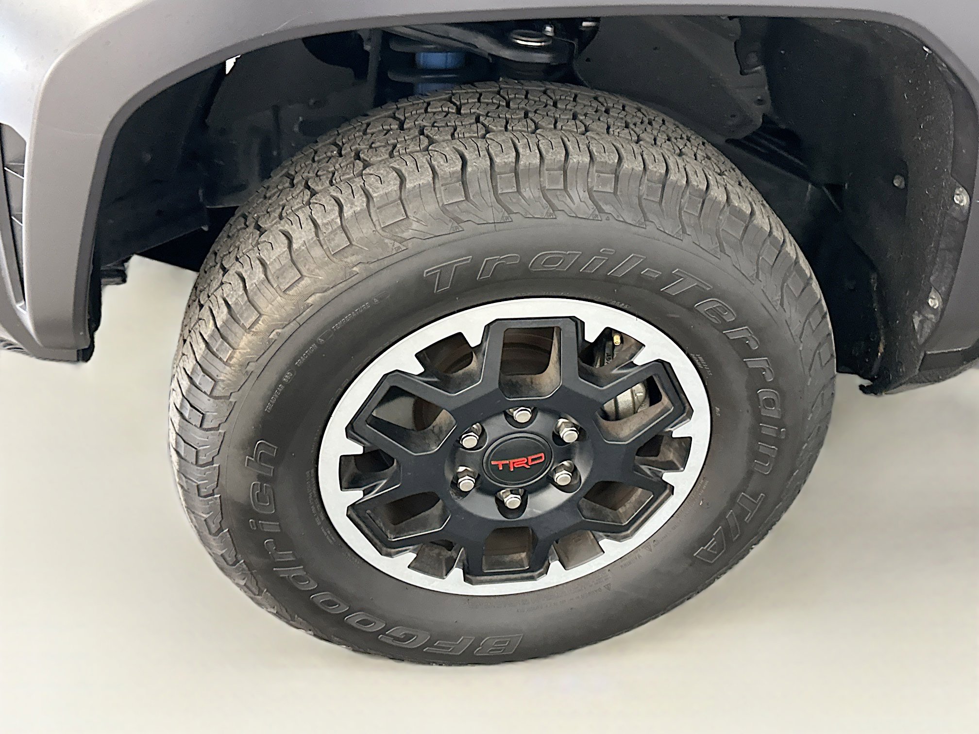 Used 2025 Toyota Tacoma TRD Off-Road image 11