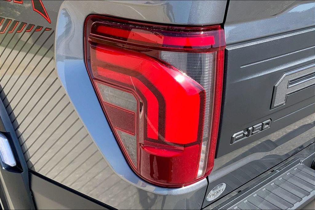 Used 2024 Ford F150 Raptor AWD/4WD image 28