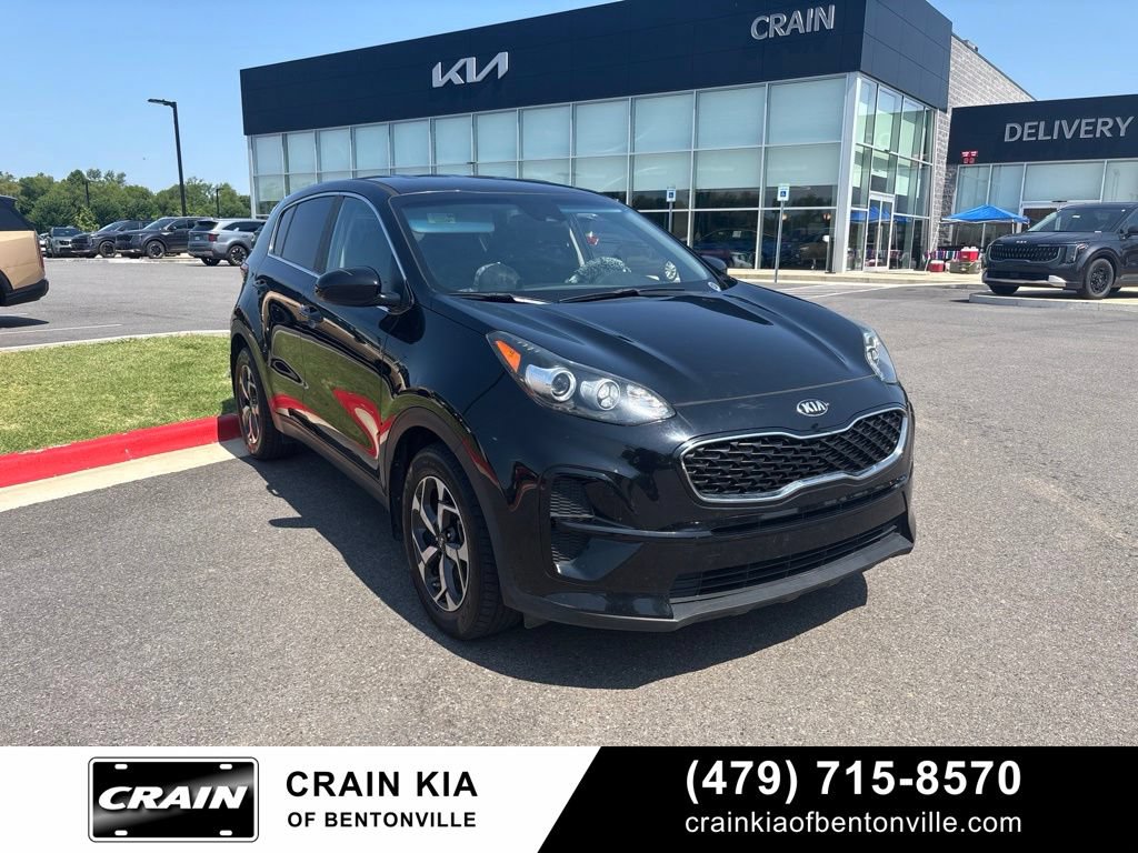 Used 2020 Kia Sportage LX FWD image 2