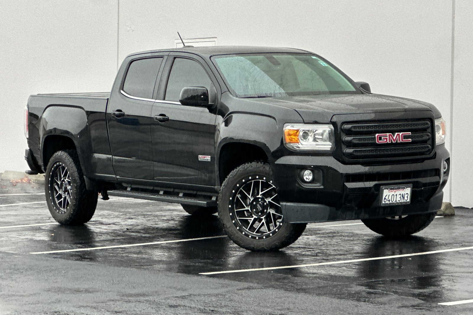 Used 2018 GMC Canyon All Terrain image 2