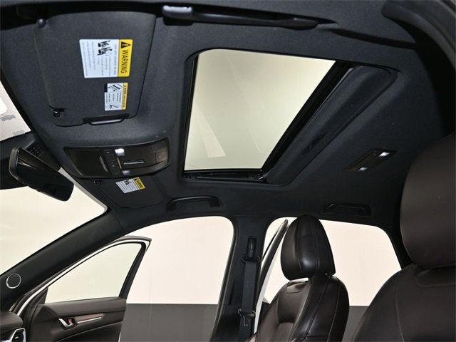 Certified 2023 MAZDA CX-5 Signature image 17