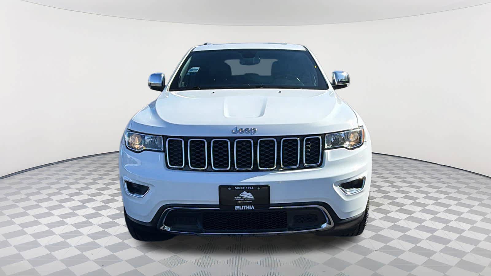 Used 2021 Jeep Grand Cherokee Limited w/ Trailer Tow Group IV AWD/4WD image 2
