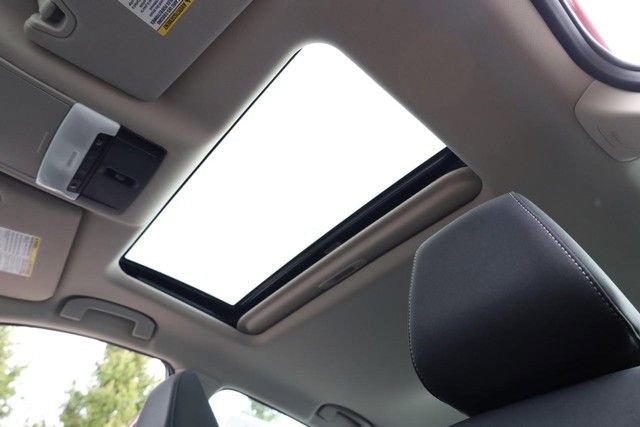 Certified 2025 Nissan Altima 2.5 SV w/ SV Special Edition Package AWD/4WD image 9