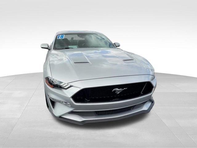 Used 2018 Ford Mustang GT Premium w/ Equipment Group 401A RWD image 8