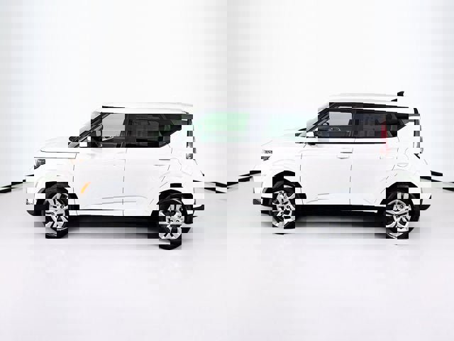 Certified 2023 Kia Soul LX image 8