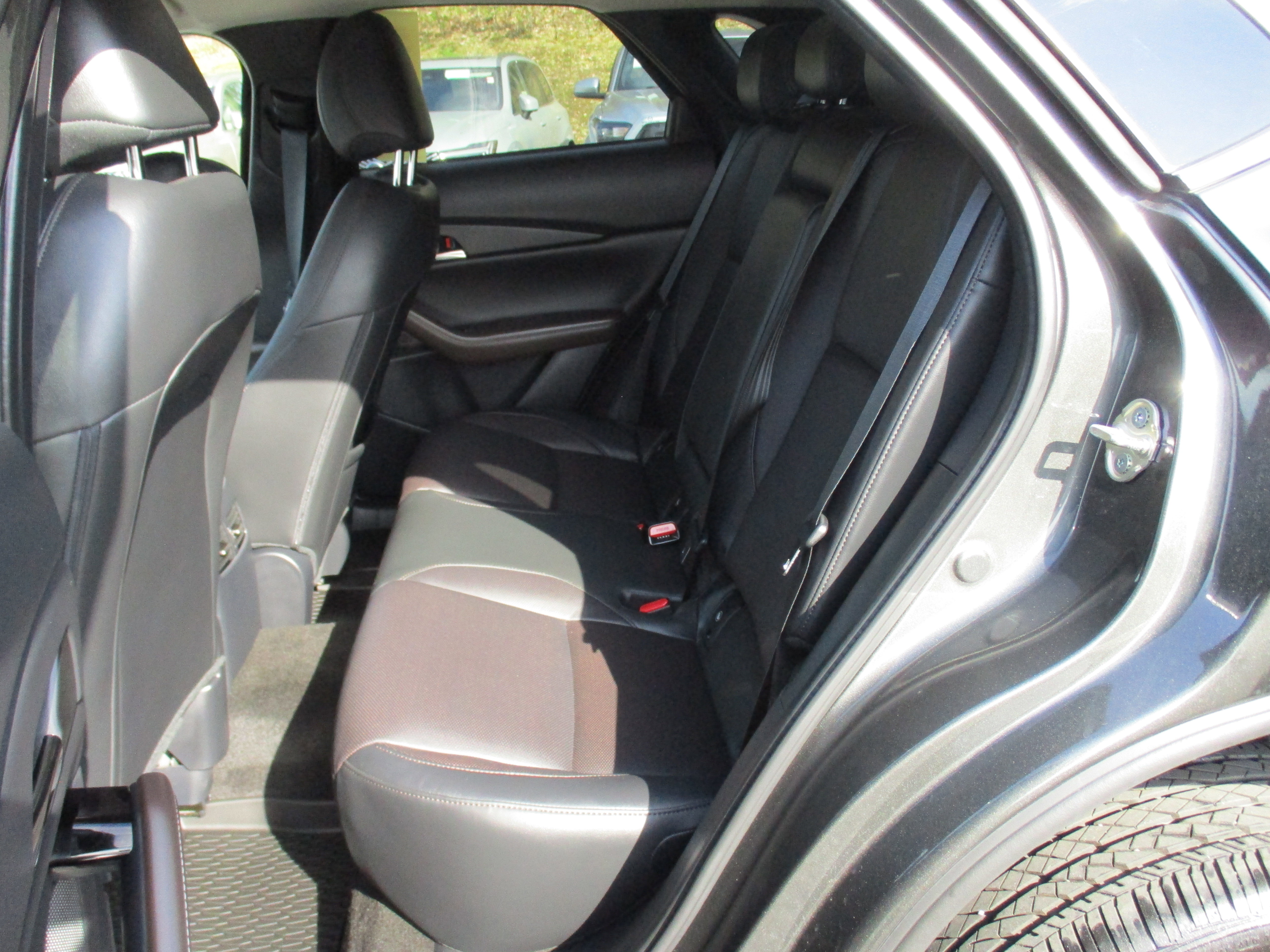 Used 2024 MAZDA CX-30 2.5 Turbo w/ Premium Package AWD/4WD image 14