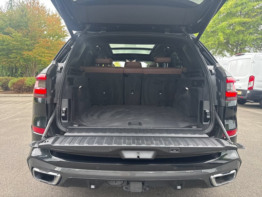 Used 2022 BMW X5 xDrive40i w/ M Sport Package AWD/4WD image 31