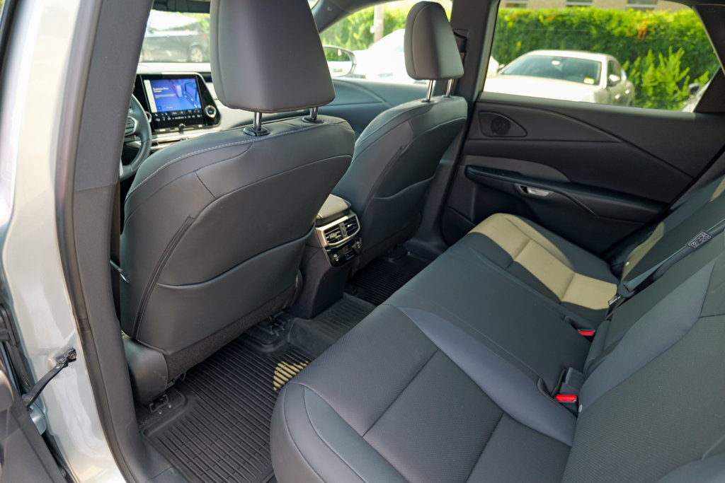 Used 2024 Lexus RX 350h w/ Accessory Package (Z1) AWD/4WD image 26