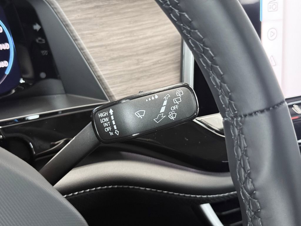 New 2026 Volkswagen Atlas SEL Premium R-Line image 16