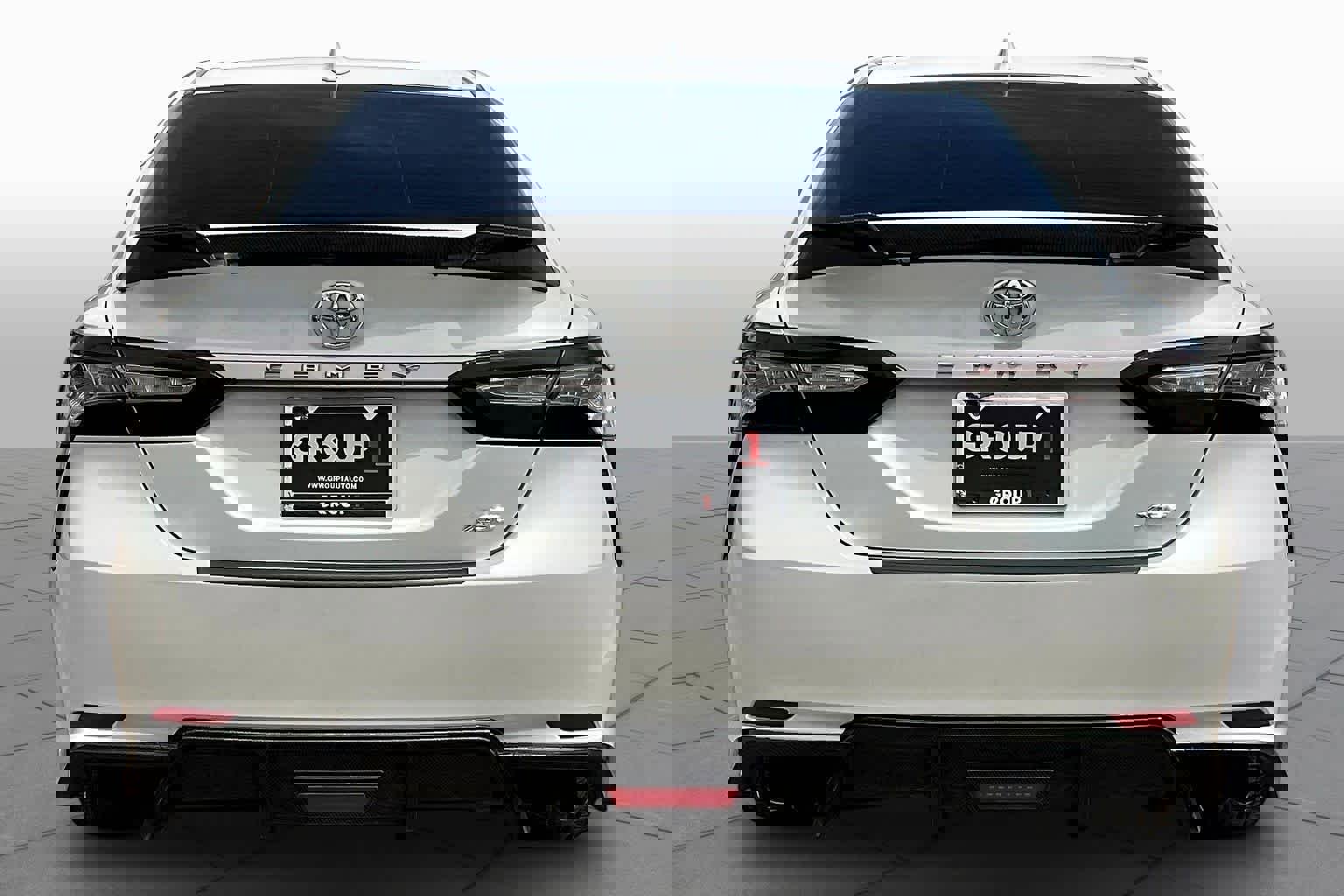 Used 2019 Toyota Camry XSE image 5