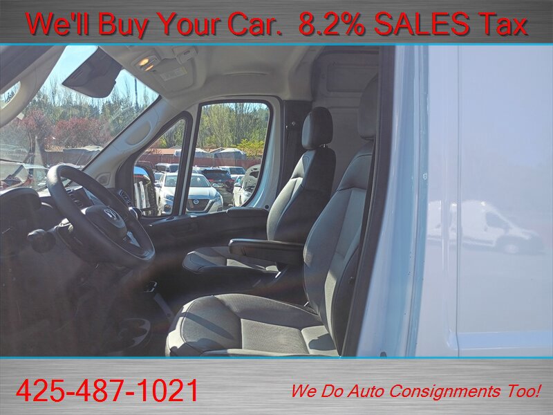 Used 2025 RAM ProMaster 2500 w/ Convenience Group FWD image 11