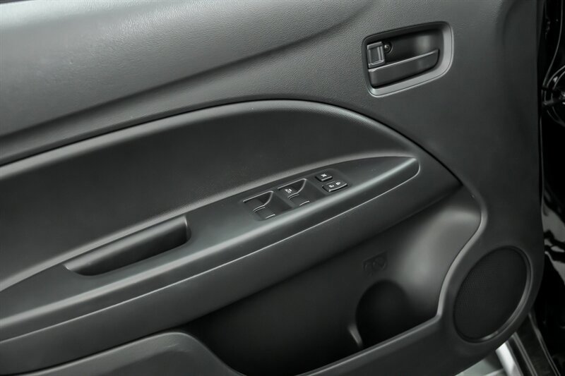 New 2024 Mitsubishi Mirage G4 ES image 9