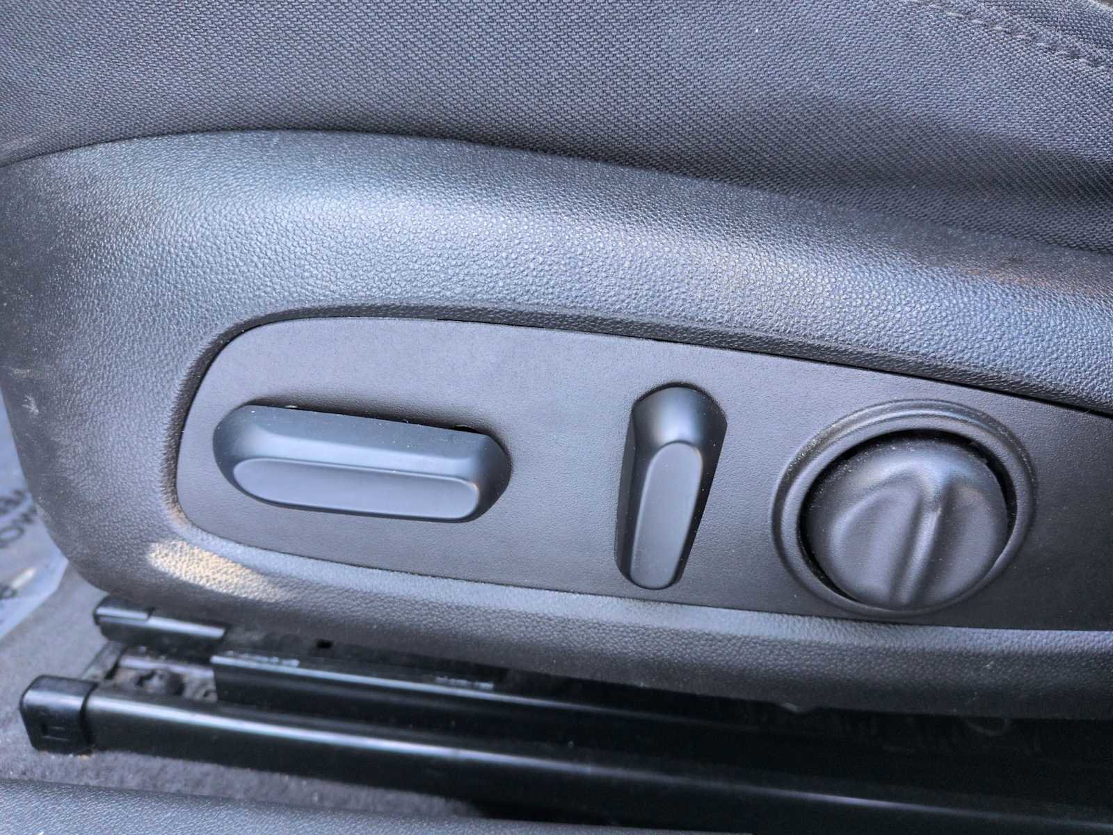 Used 2023 Chevrolet Malibu LT image 15