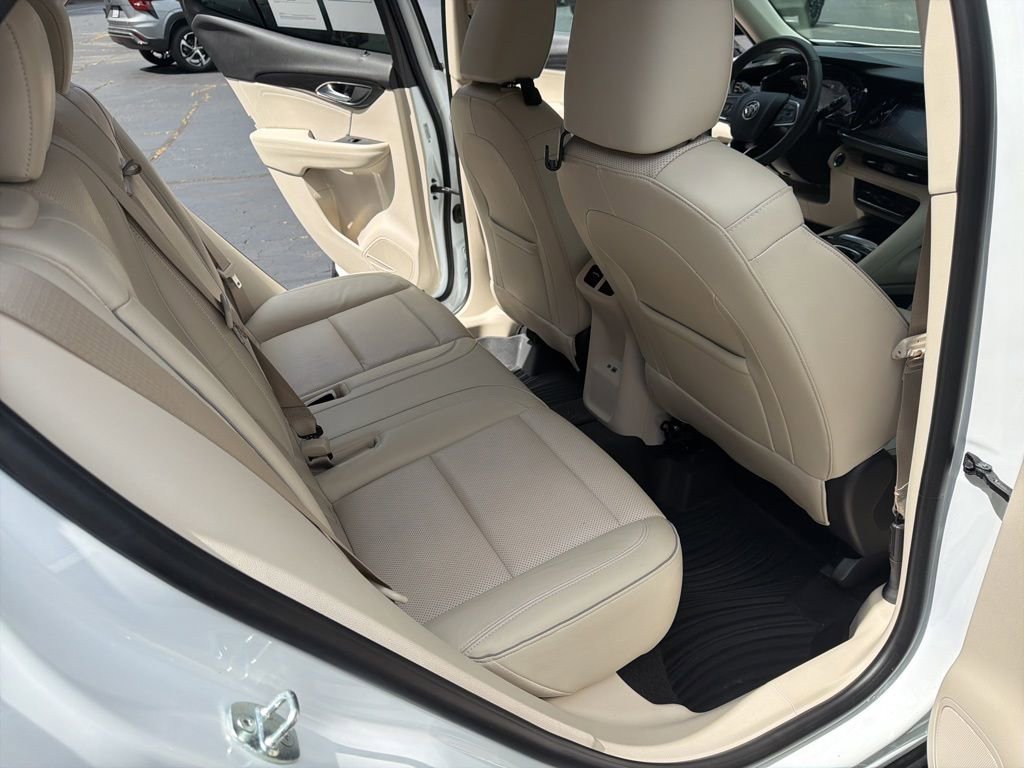 Certified 2021 Buick Envision Essence w/ Technology Package I FWD image 16
