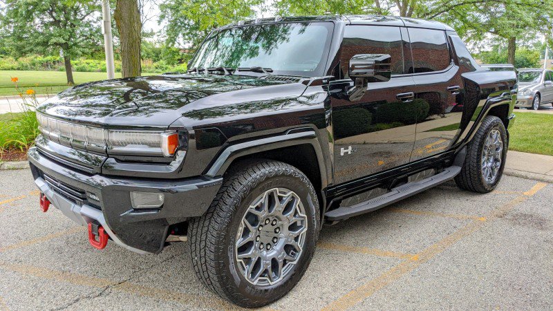 Used 2025 GMC Hummer EV 3X w/ LPO, Sport Package image 3