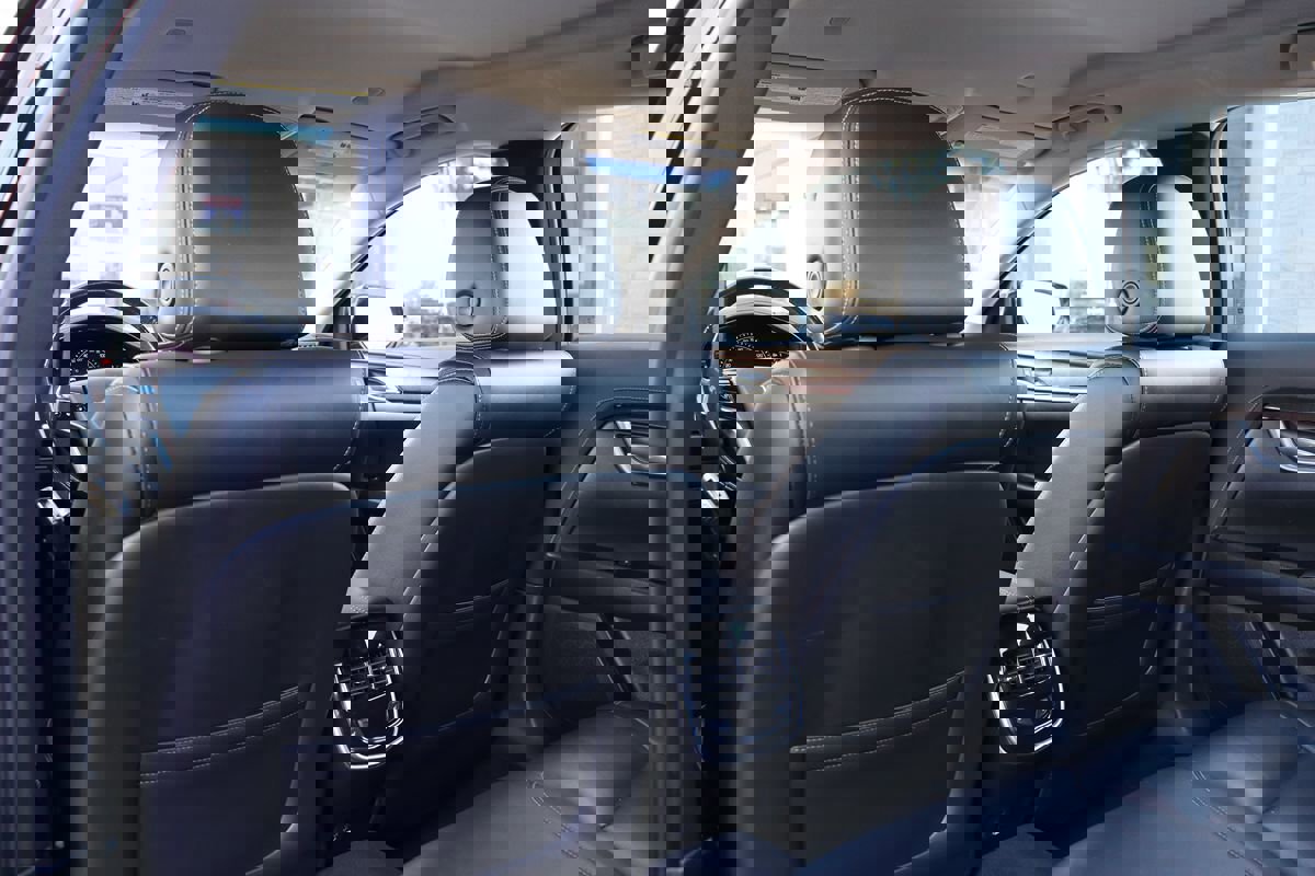 Used 2019 Cadillac XTS Luxury image 34