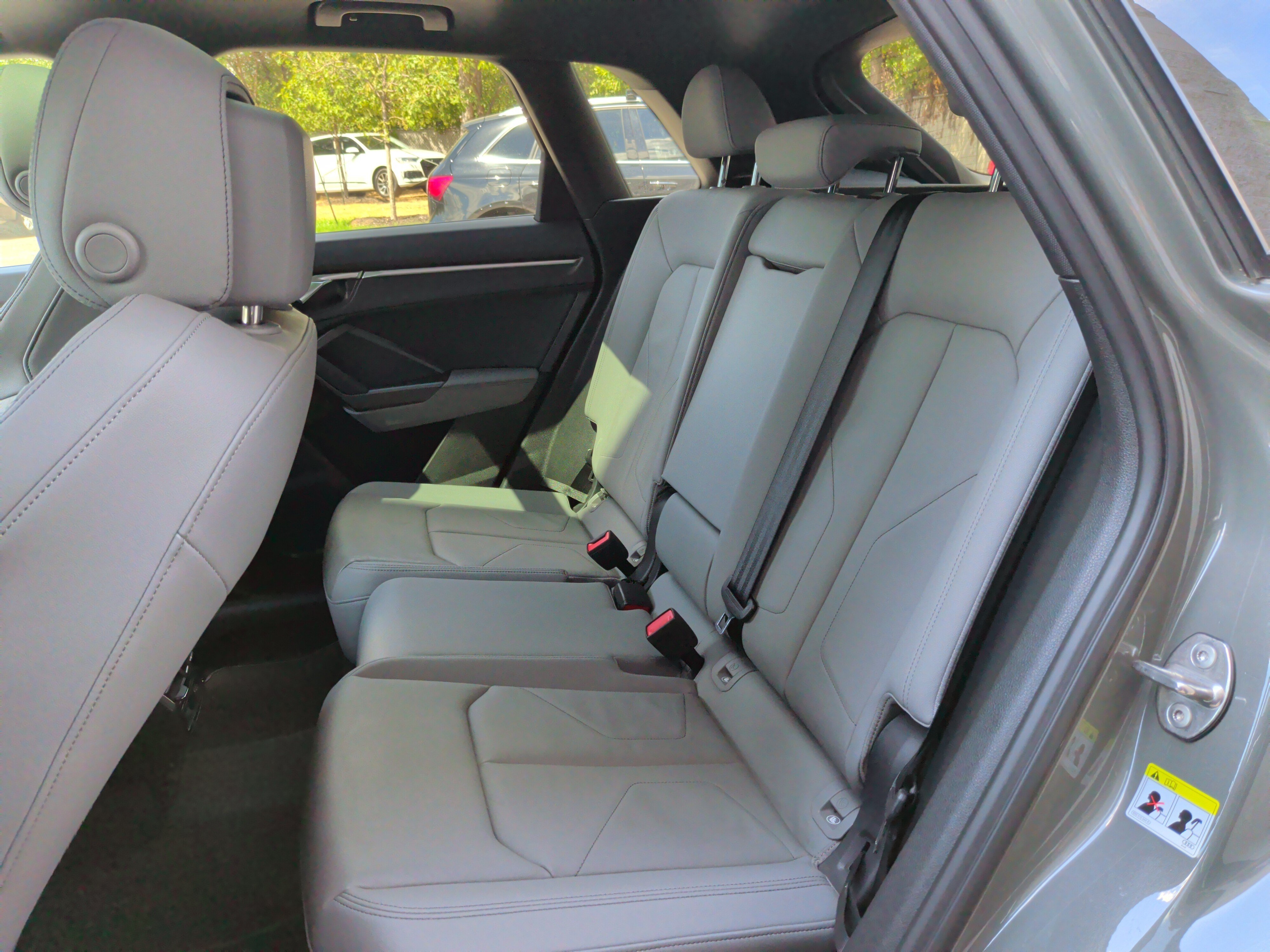 Certified 2024 Audi Q3 2.0T Premium AWD/4WD image 31