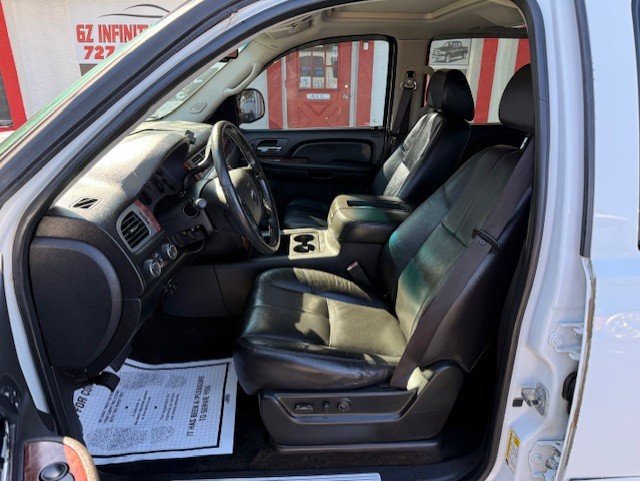 Used 2008 Chevrolet Avalanche LT w/ LT Preferred Equipment Group image 10