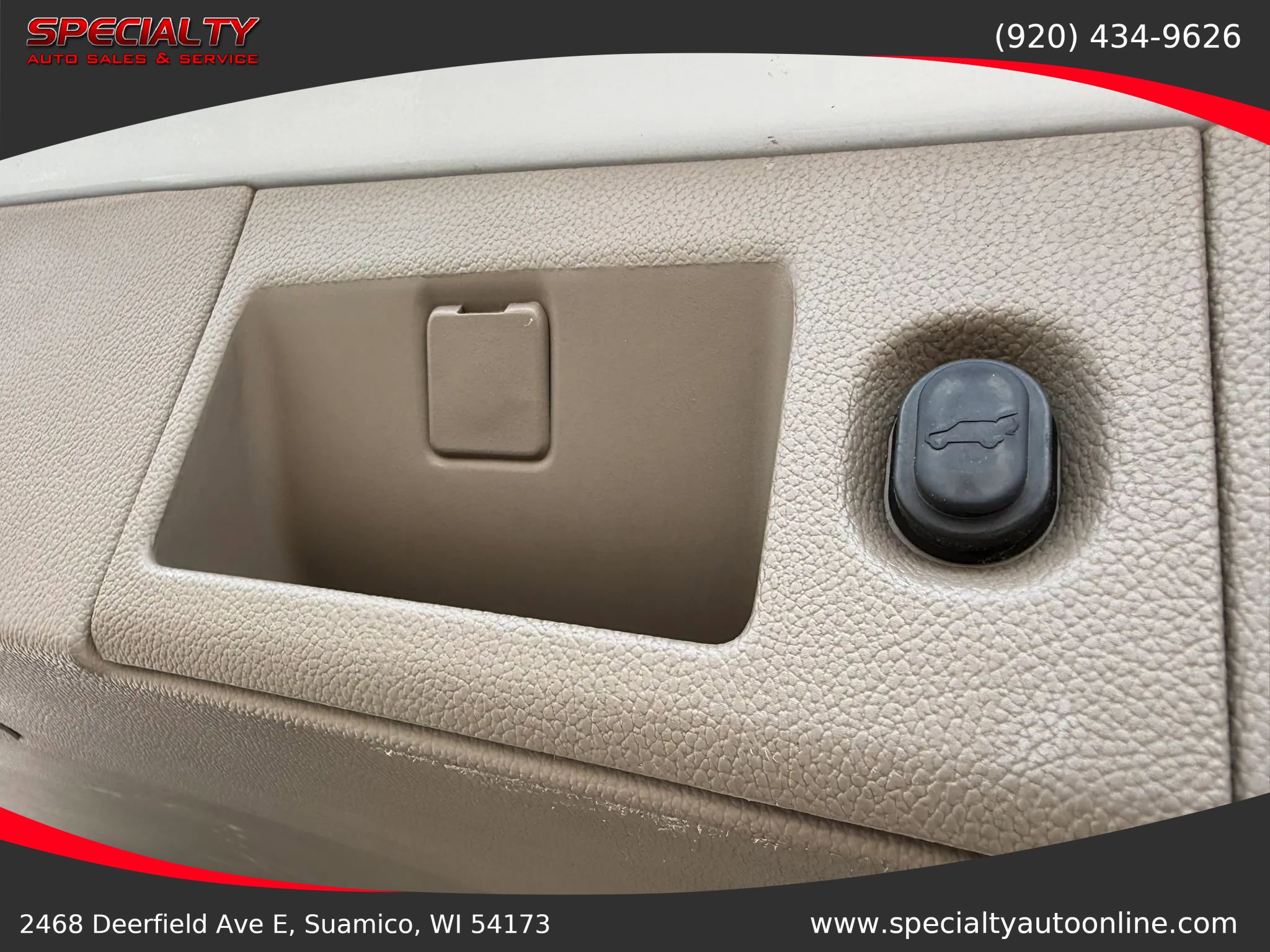 Used 2015 Chevrolet Tahoe LTZ AWD/4WD image 23