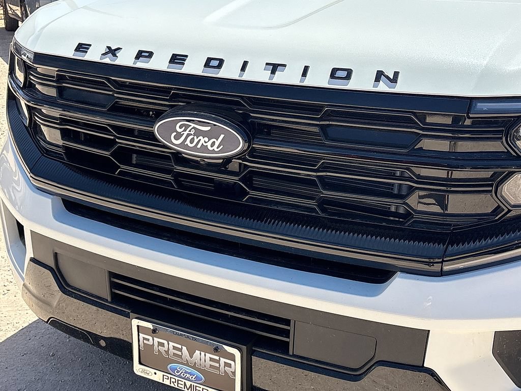 New 2027 Ford Expedition Max Platinum AWD/4WD image 13