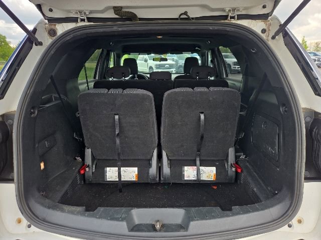 Used 2019 Ford Explorer XLT AWD/4WD image 11