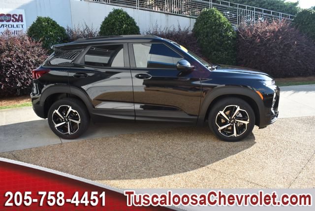 Certified 2022 Chevrolet TrailBlazer RS w/ Convenience Package FWD image 11