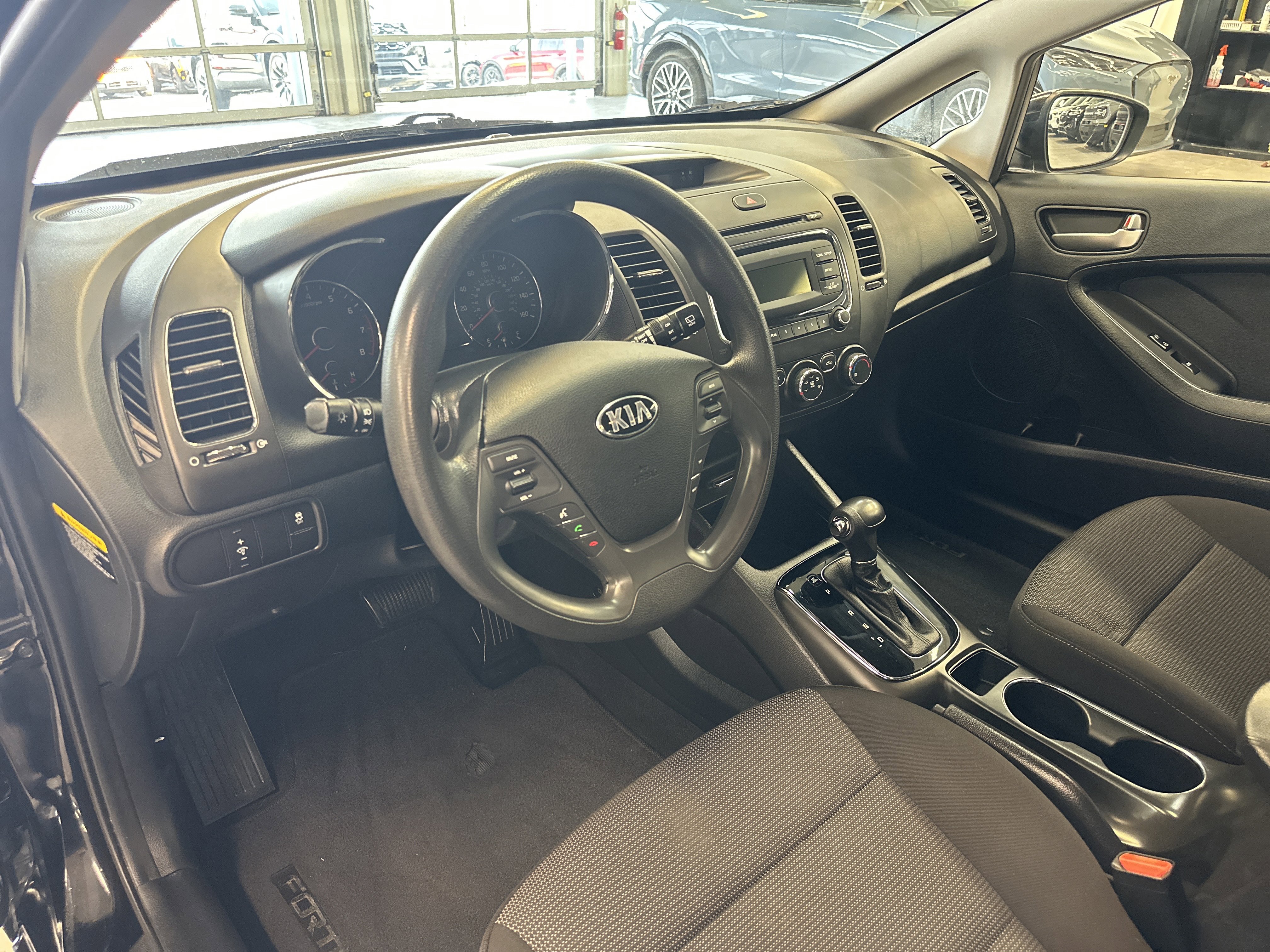 Used 2017 Kia Forte LX image 21