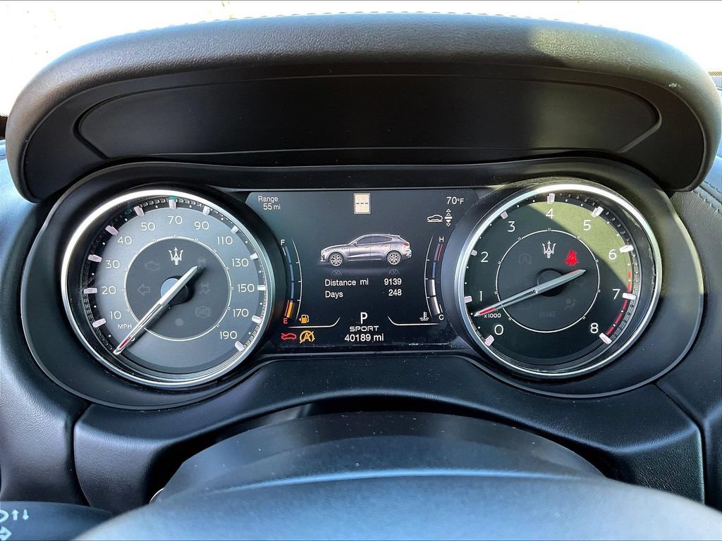 Used 2023 Maserati Levante GT AWD/4WD image 13