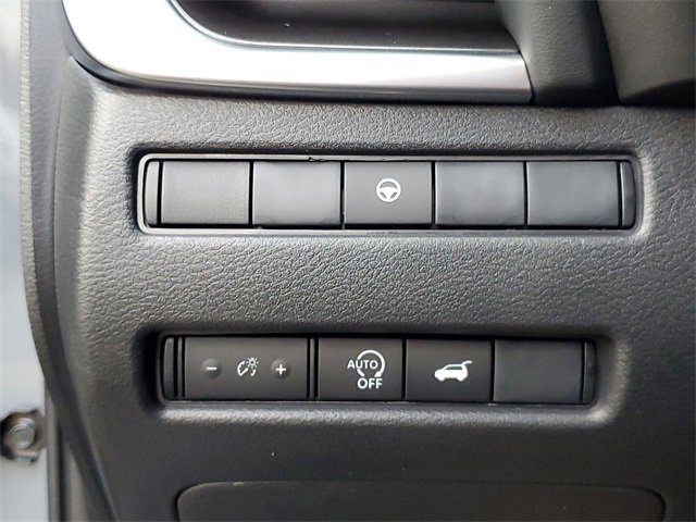 New 2026 Nissan Rogue SV image 12